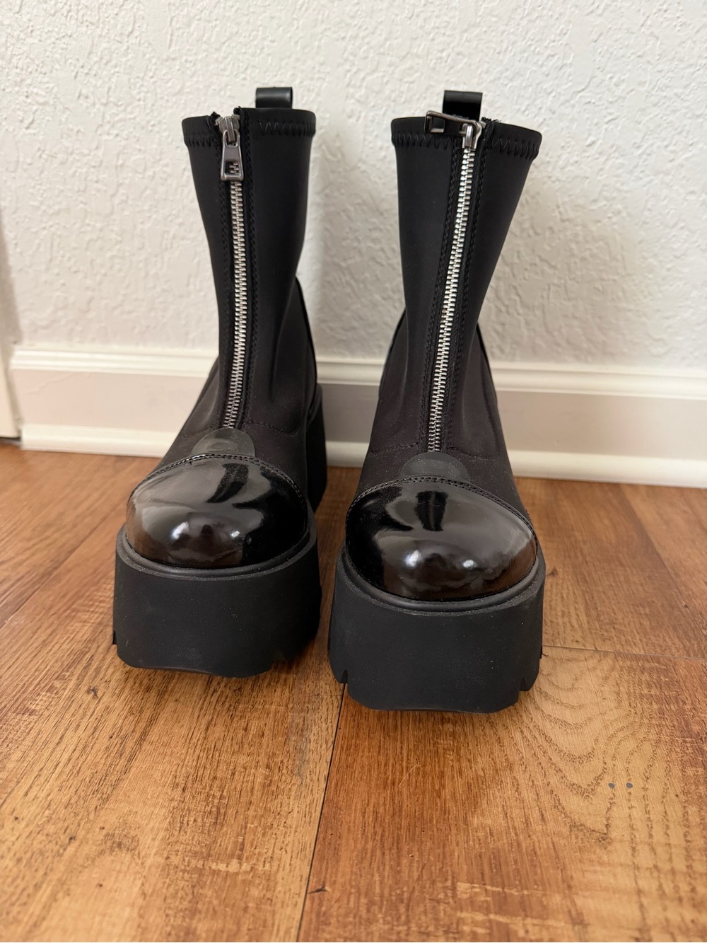 Prologue Bray Patent Chunky Boot - NWOT